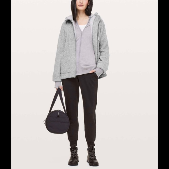 ⭐️ Host Pick ⭐️ Lululemon So Sherpa Hooded Jacket - Picture 7 of 10